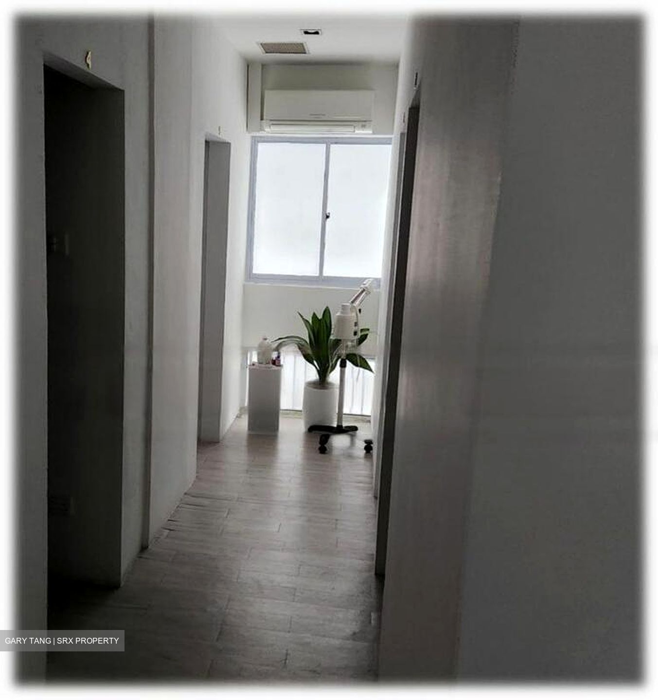 722 ANG MO KIO AVENUE 8 (D20), Shop House #569567131